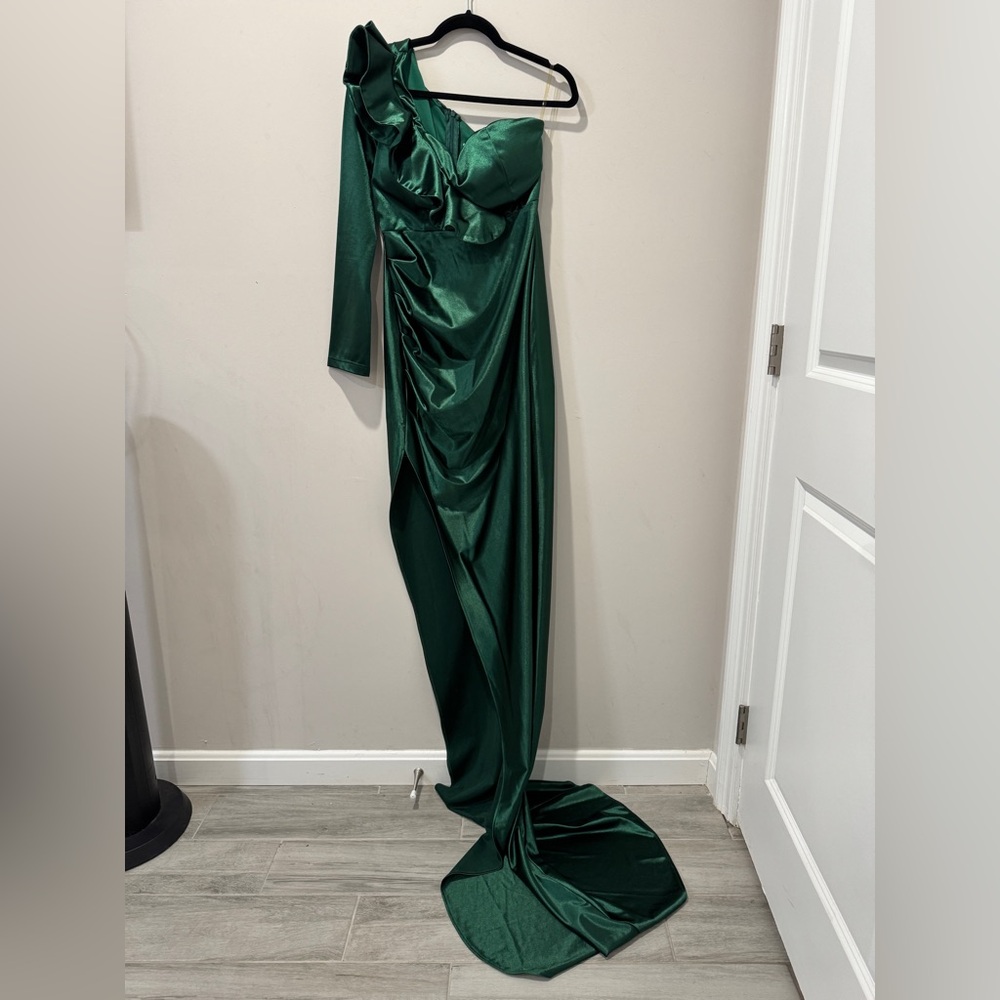 Elegant Green Satin Gown